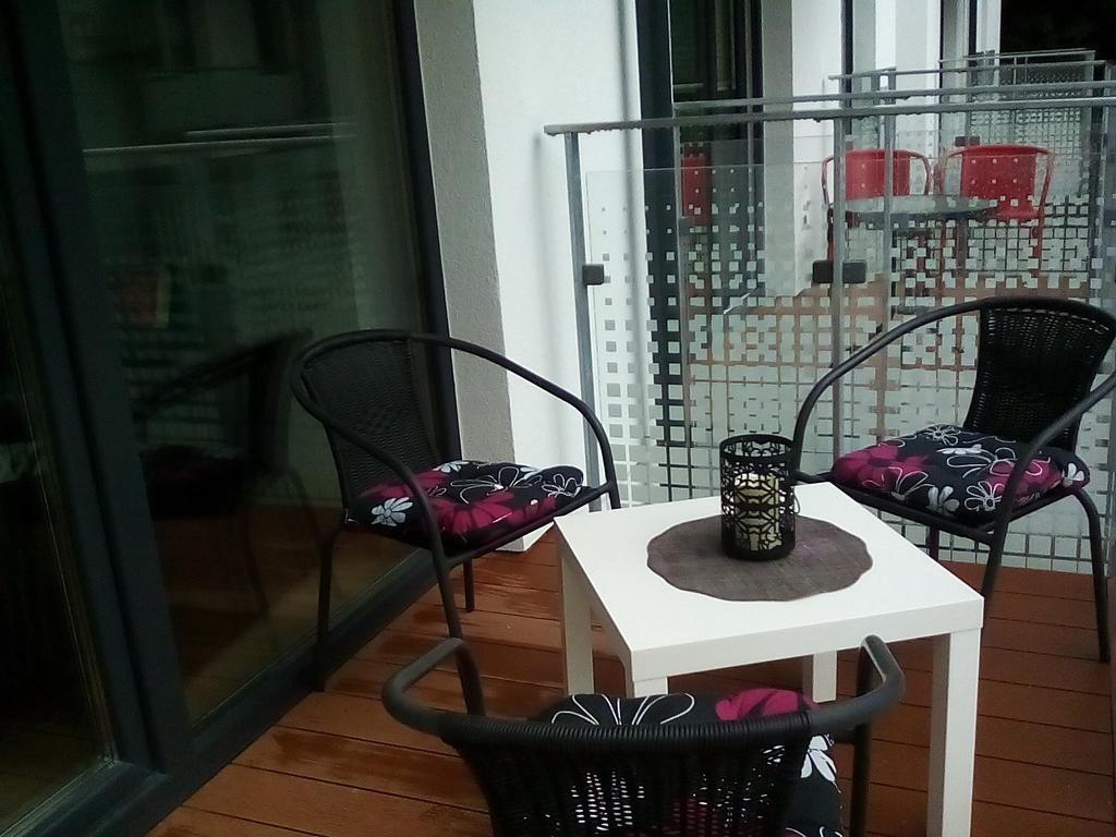 Karmazynowy Apartament Nad Morzem Apartment โควอบเซก ภายนอก รูปภาพ